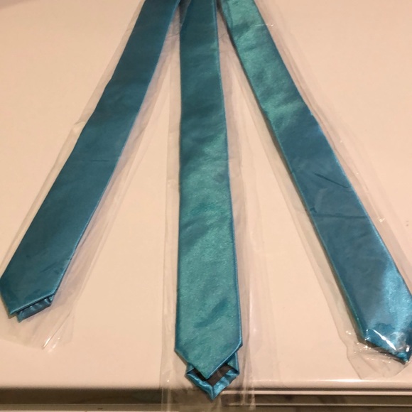 BRAND NEW Turquoise blue ties - Picture 4 of 4